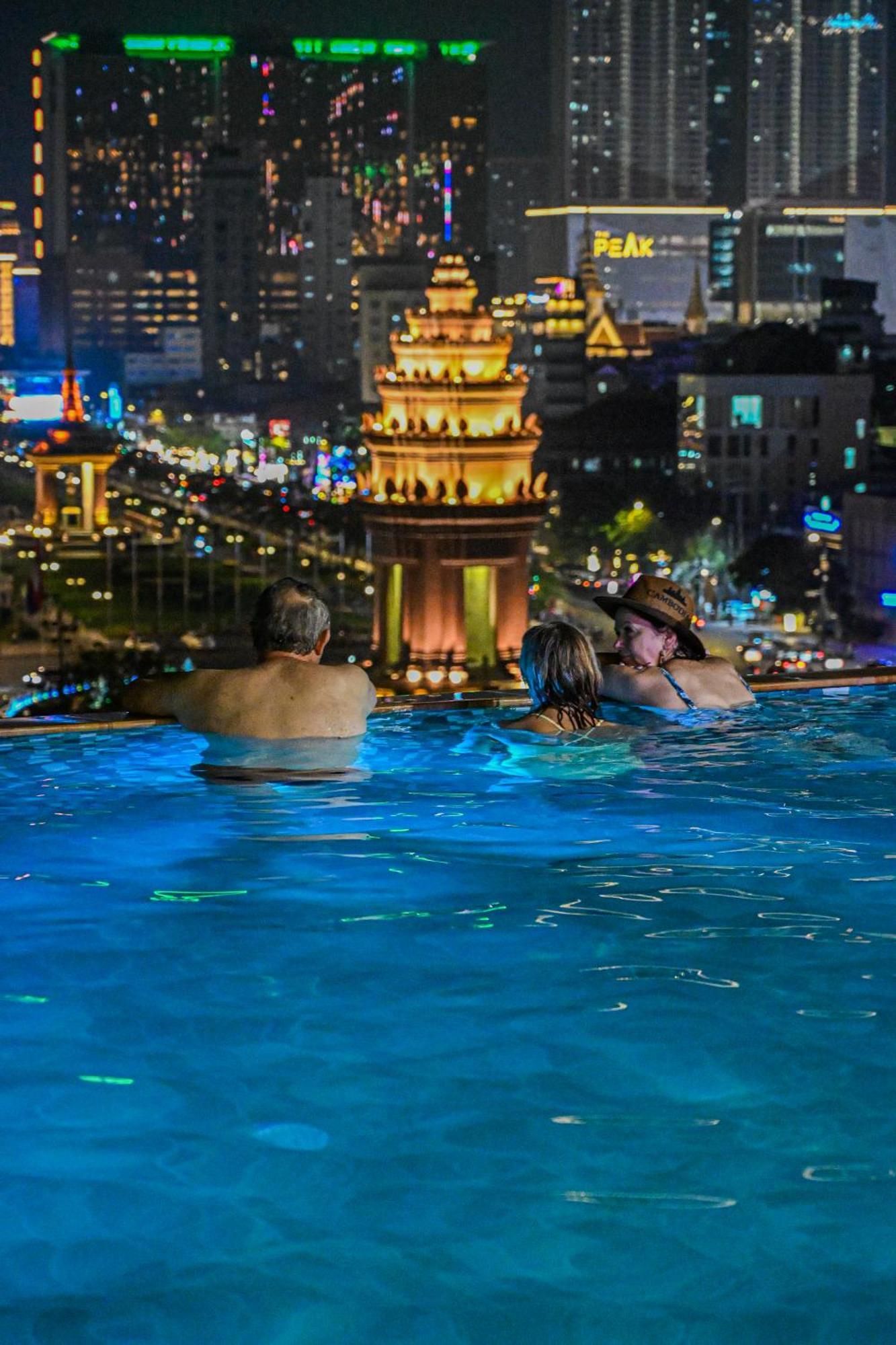 Phnom Penh 51 Hotel & Residences Екстер'єр фото