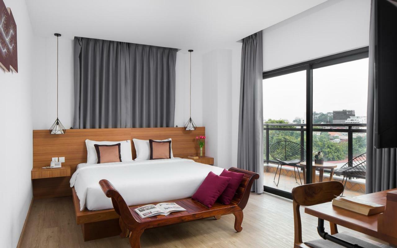 Phnom Penh 51 Hotel & Residences Екстер'єр фото
